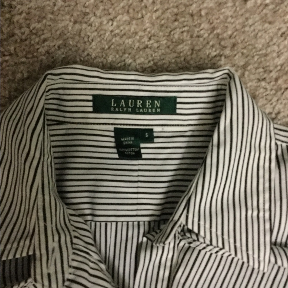 🔥🔥HOST PIC🔥🔥Ralph Lauren Button up Shirt - Picture 3 of 8